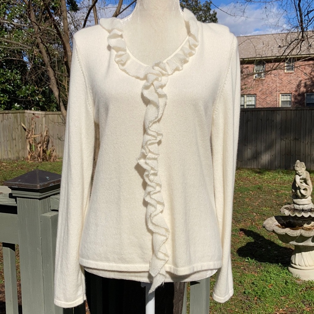 Feminine Cashmere